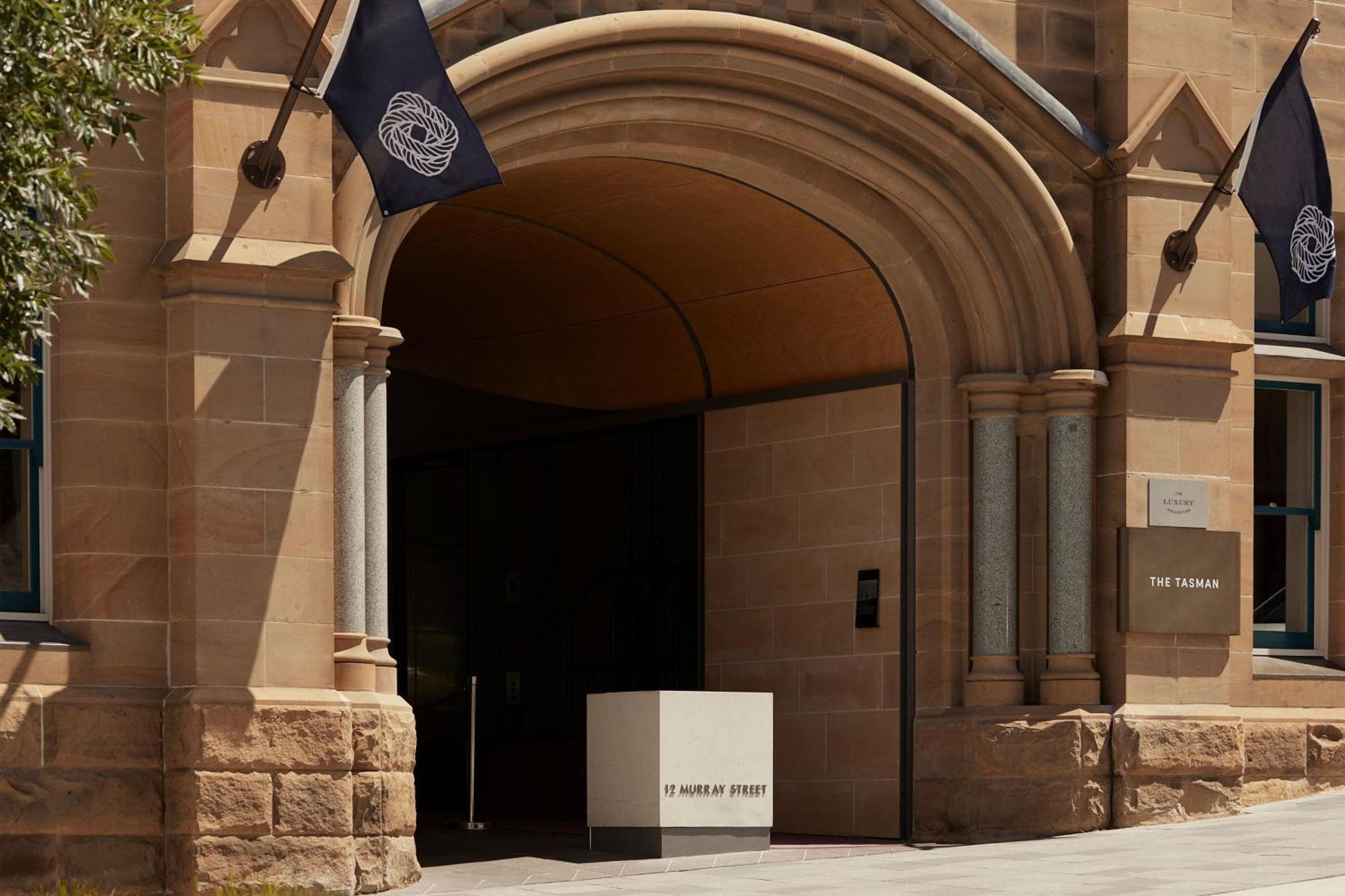 The Tasman, A Luxury Collection Hotel, Hobart Bagian luar foto The entrance to the National Museum of Australia
